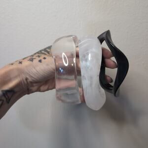 Chunky Wavy Resin Bangle Bracelet Set